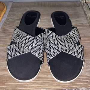 Womens Cole Haan Sandler slides black white Sz 9